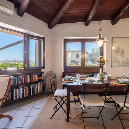 Discesa A Mare-villa Esclusiva Vista Caprera * Casa Azara